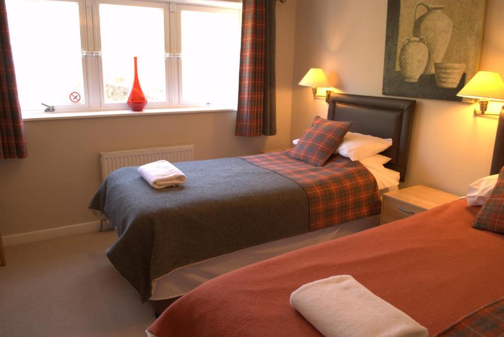 The Bridge Of Lochay Hotel Killin Ruang foto